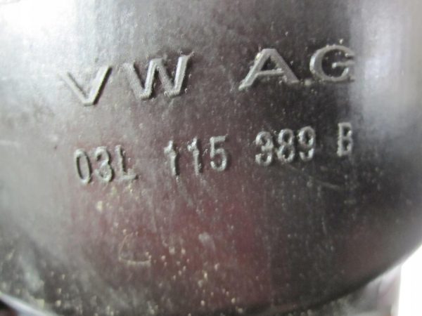 AUDI A3 1.6 TDI CAY 105KM 10r obudowa filtra oleju 03L115389B 70346682 - obrazek 6