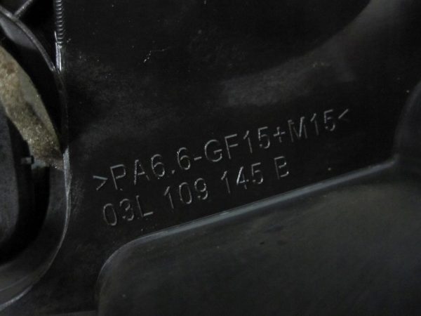 AUDI A3 1.6 TDI CAY 105KM 10r osłona rozrządu 03L109145B - obrazek 2
