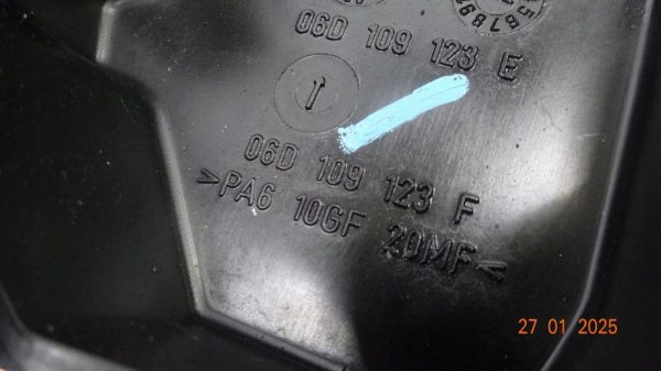 Audi A3 2.0 FSI 06r osłona rozrządu 06D101123E 06D109123F - obrazek 3