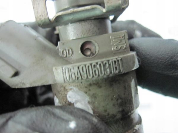 AUDI A3 SPORTBACK I 8PA LIFT 1.6 TFSI BSE wtryskiwacz 06A906031BT - obrazek 4