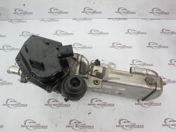 AUDI A4 2.0 TDI CJC 140KM 13r chłodniczka spalin 03L131512 8R0971845E - obrazek 3