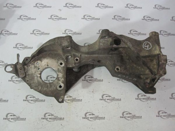 AUDI A4 2.0 TDI CJC 140KM 13r łapa wspornik alternatora 03L903143R - obrazek 6