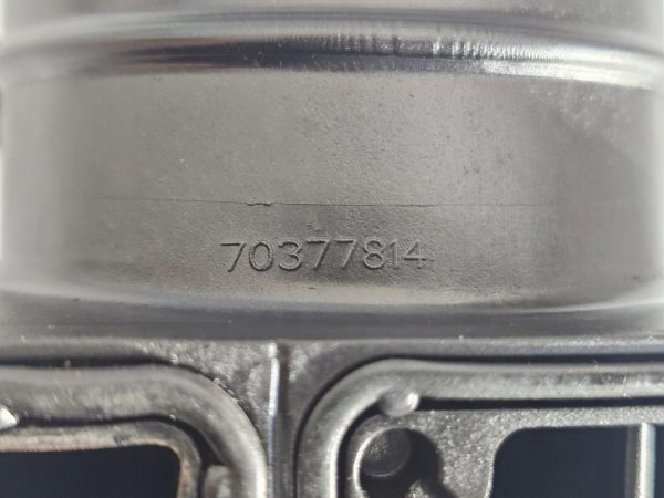AUDI A4 2.0 TDI CJCB CJC 136KM 12r obudowa filtra oleju 03L115389 - obrazek 6