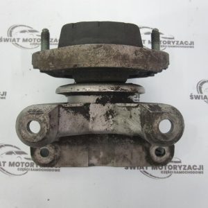 AUDI A4 2.0B ALT 05r 166TYS KM Łapa poduszka skrzyni 8E0399115F