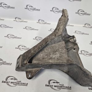 AUDI A4 B7 2.0 TFSI BWE 200KM łapa silnika 8E0199308AH