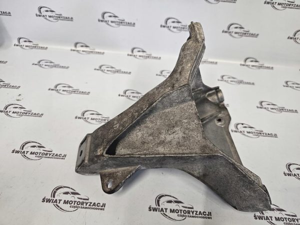 AUDI A4 B7 2.0 TFSI BWE 200KM łapa silnika 8E0199308AH