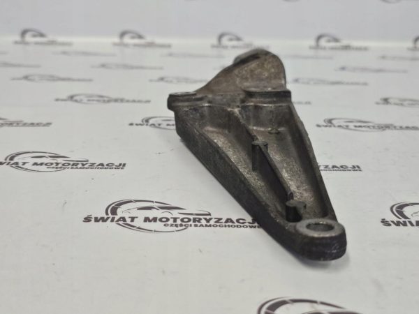 AUDI A4 B7 2.0 TFSI BWE 200KM łapa silnika 8E0199343J - obrazek 3