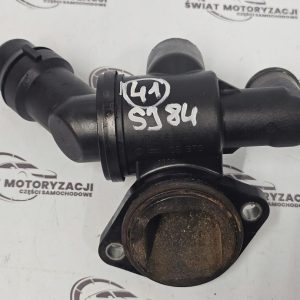 AUDI A4 B7 2.0 TFSI BWE 200KM obudowa termostatu 06D12111G