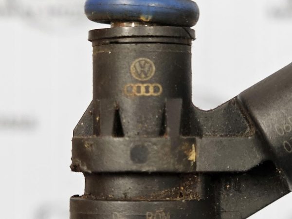 AUDI A4 B7 2.0 TFSI BWE 200KM wtryskiwacz 06F906036A 0261500020 - obrazek 11