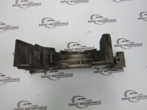 Audi A4 VW 1.8 TB BFB 163KM 07r obudowa uszczelniacz wału 038103153F - obrazek 2