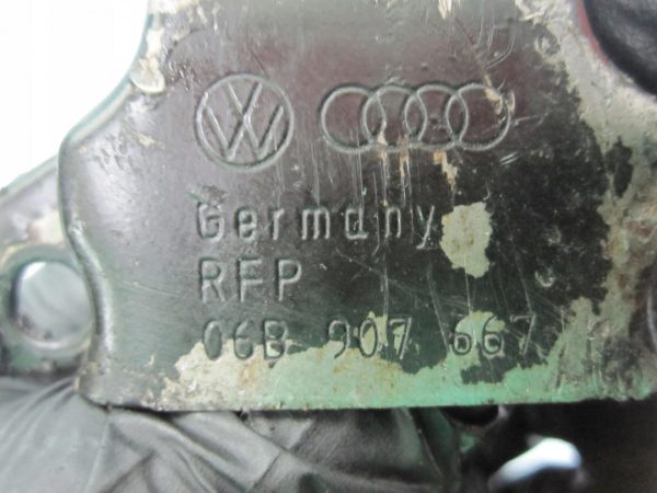 Audi A4 VW 1.8 TB BFB 163KM 07r osłona czujnika 06B907667 - obrazek 2