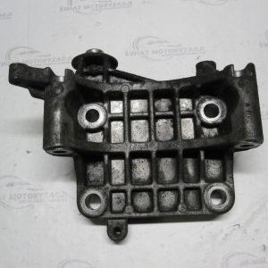 AUDI A5 2.7 TDI V6 09R 190KM 159TYS. 059 903143S ŁAPA WSPORNIK SILNIKA