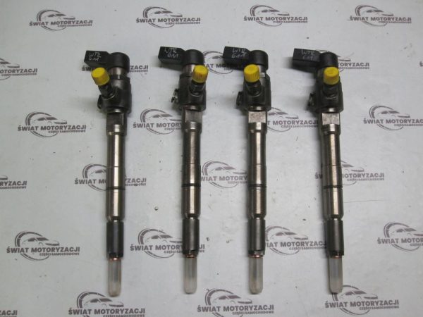 AUDI SEAT SKODA VW VI 1.6 TDI CAY 105KM wtryskiwacz WTRYSK 03L130277B