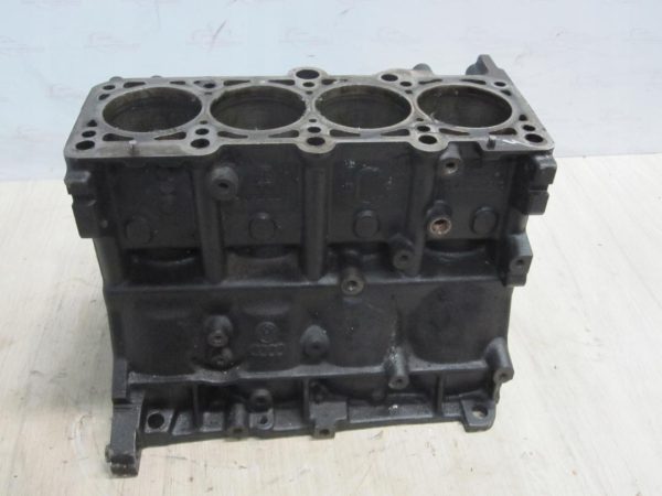 Audi TT 1.8 T 00r. 224KM APX 06A103021C BLOK SILNIKA NOMINALNY