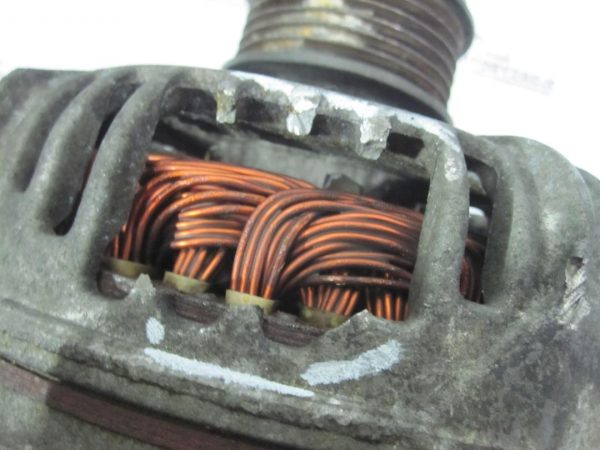 AUDI TT 1.8 T 02r alternator 028903028 - obrazek 5