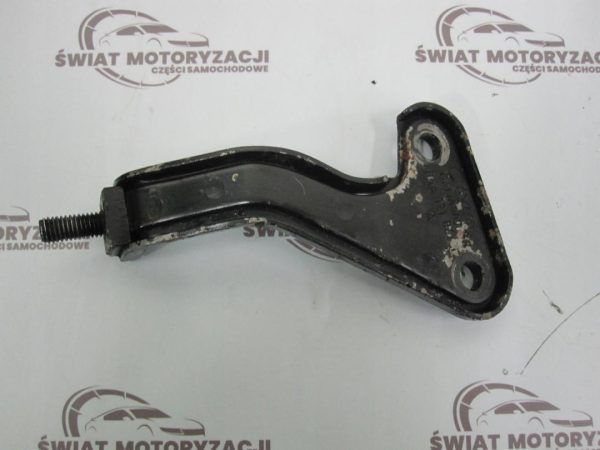 AUDI TT 1.8 T 02r mocowanie rury turbosprężarki 06A121066D