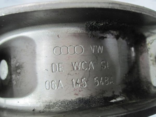 AUDI TT 1.8 T 02r mocowanie rury turbosprężarki 06A145548A - obrazek 4