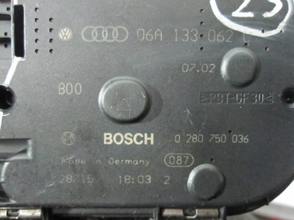 AUDI TT 1.8 T 02r przepustnica 06A133062C - obrazek 6