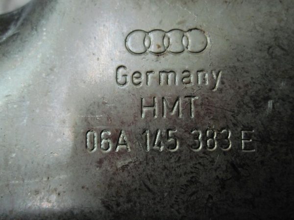 AUDI TT 1.8 T 02r uchwyt rury turbosprężarki 06A145383E - obrazek 2