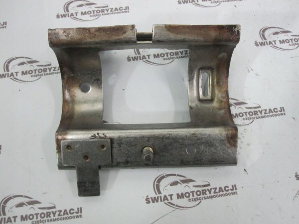 AUDI TT 1.8 T 02r wspornik rury dolotowej 06A145756K