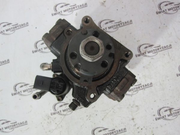 AUDI VW VI 1.6 TDI CAY 105KM pompa wtryskowa 03L130755E - obrazek 4