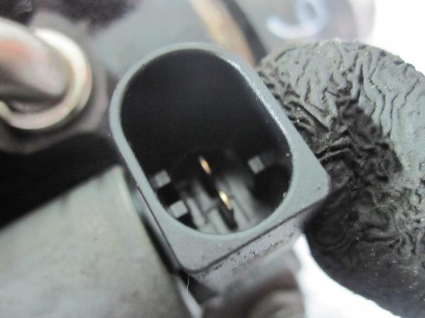 AUDI VW VI 1.6 TDI CAY 105KM pompa wtryskowa 03L130755E - obrazek 6