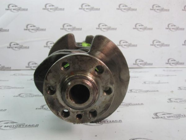 AUDI VW VI 1.6 TDI CAY 105KM wał korbowy nominalny z panewkami 03LCDPDE