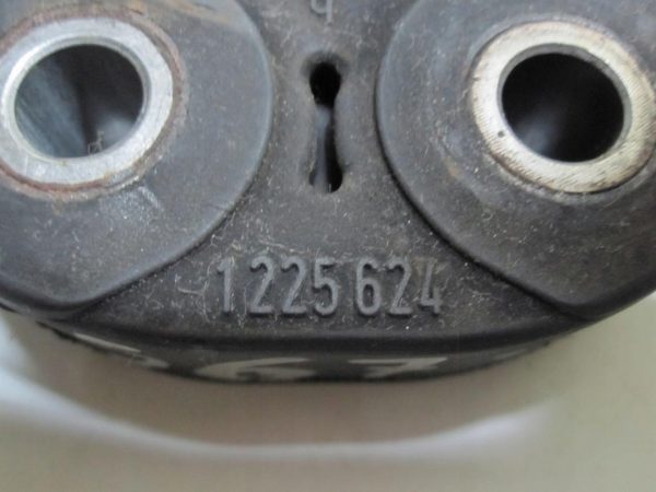 BMW 1 1.6 B 115KM 149TYS. 07r. N45B16 1225624 Guma łącznik wału - obrazek 3