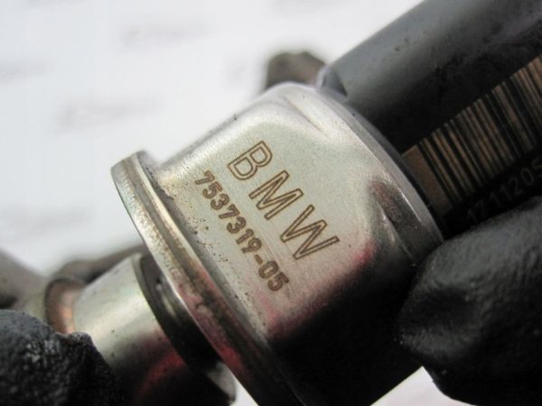 BMW 1 2.0 B 09r listwa wtryskowa czujnik 7562474 7537319-05 - obrazek 5