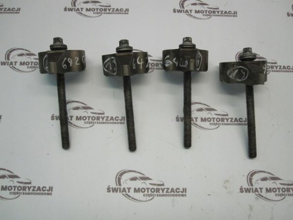 BMW 1 2.0 D 09r N47D20A mocowanie stopka wtrysku - obrazek 4