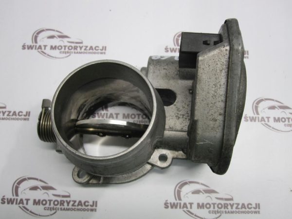 BMW 1 2.0 D 09r N47D20A przepustnica 7804373 - obrazek 3
