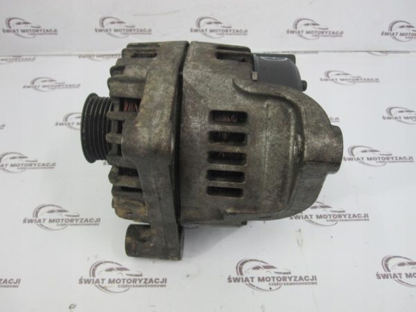 BMW 1 2.0 D 11r alternator 7802261 FG185019