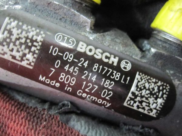 BMW 1 2.0 D 11r listwa wtryskowa 7809127 - obrazek 5