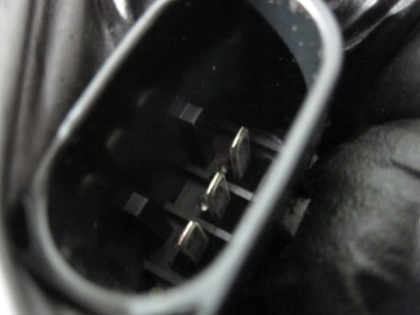 BMW 1 2.0 D 11r listwa wtryskowa 780912702 - obrazek 2