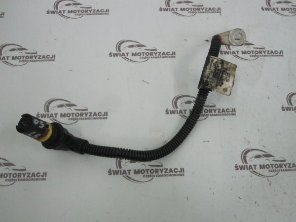 BMW 1 2.0 D 11r przewód przekaźnika świec 779801103