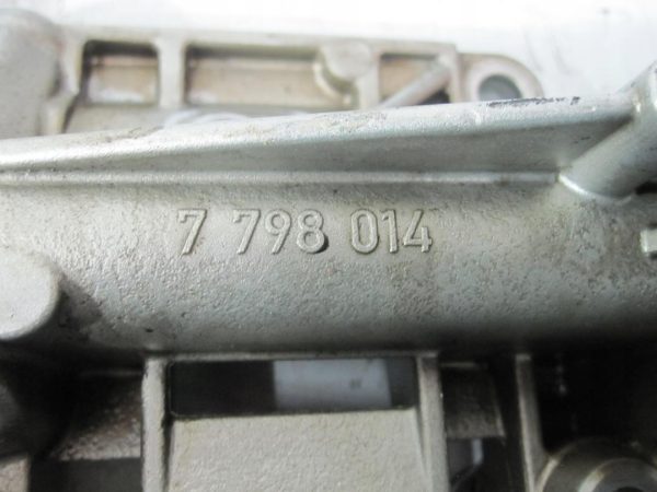 BMW 1 2.0 D N47D20A 143KM 11r pompa oleju 9140307540 7798014 - obrazek 5