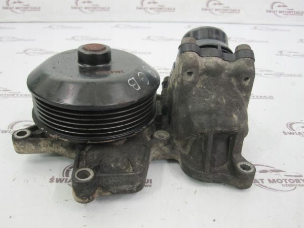 BMW 1 2.0 D N47D20C 139 tys pompa wody - obrazek 3