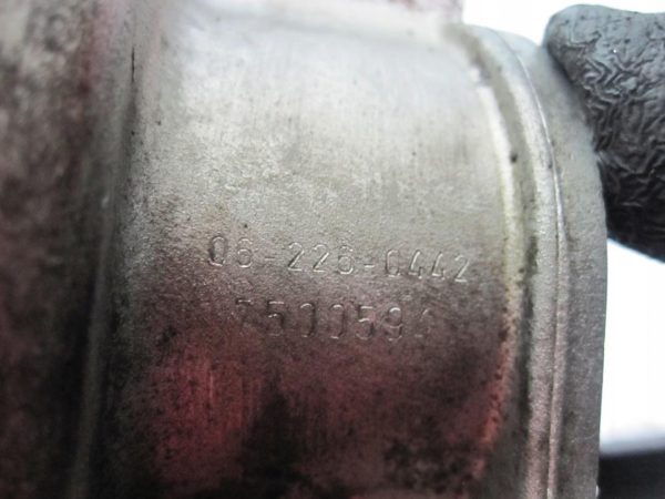 BMW 3 2.0 B 09r pompa wody 062260442 - obrazek 4
