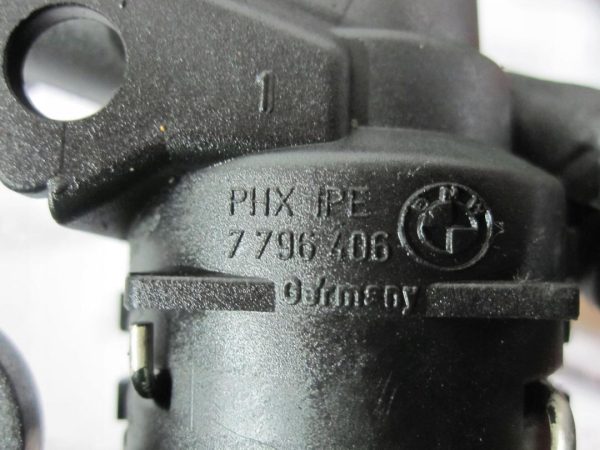 BMW 3 2.0 D M47D20 204D4 06r wąż przewód wody 7794611 7796406 - obrazek 2