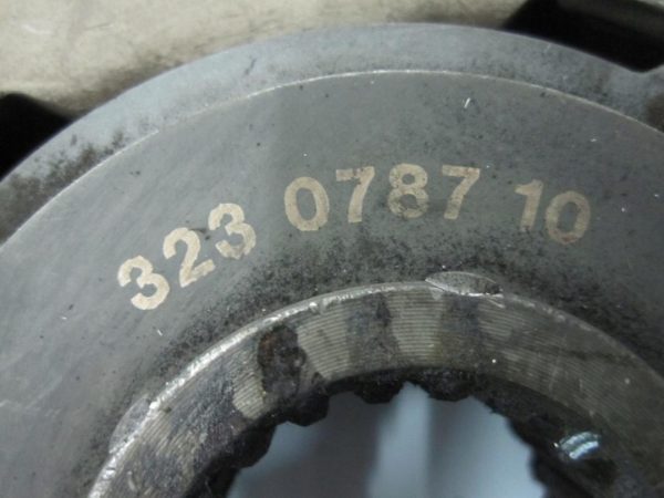 BMW 3 2.0 D N47D20C 143KM 11r sprzęgło tarcza docisk 323078710 124058910 - obrazek 2