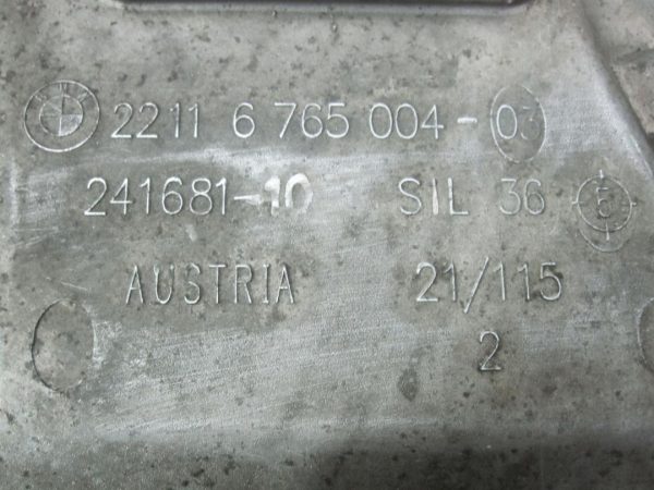 BMW 3 2.5 B 05r łapa silnika prawa 6765004 - obrazek 3