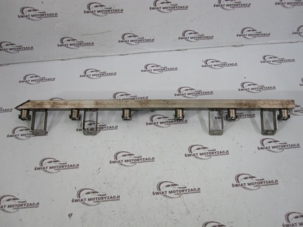 BMW 3 2.5 B 05r listwa wtryskowa 7542541 7542070