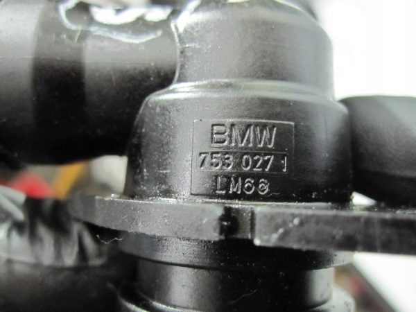 BMW 3 2.5 B 05r zawór odpowietrzania odmy 7530271 - obrazek 4