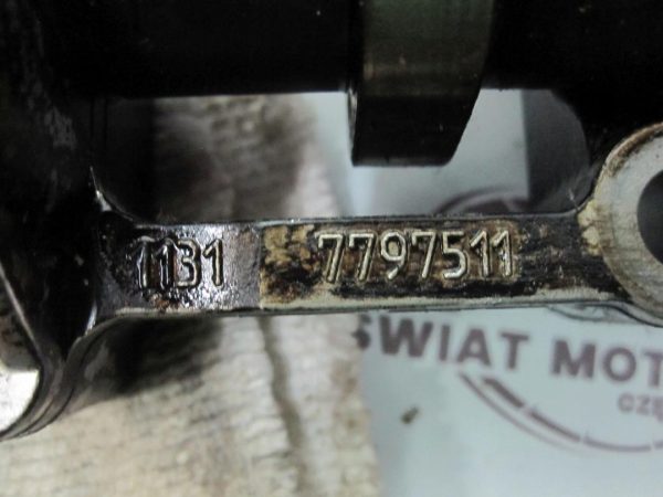 BMW 3 5 E60 E90 E83 F10 F20 F30 2.0 D N47D20 wałki rozrządu 7797511 - obrazek 4