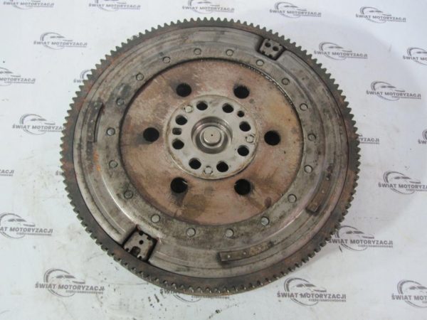 BMW 3 E90 E60 E87 E83 EURO 4 2.0 D N47D20A 08r koło dwumasowe 415055210