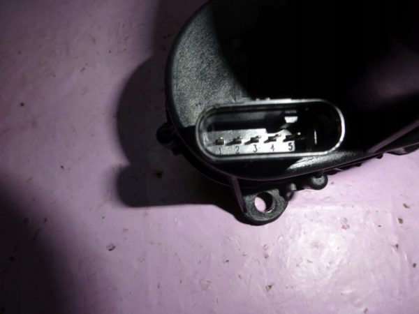 BMW E60 2.0 D 08r 177KM 7811299-01 0280751005 NASTAWNIK KLAP KOLEKTORA - obrazek 4