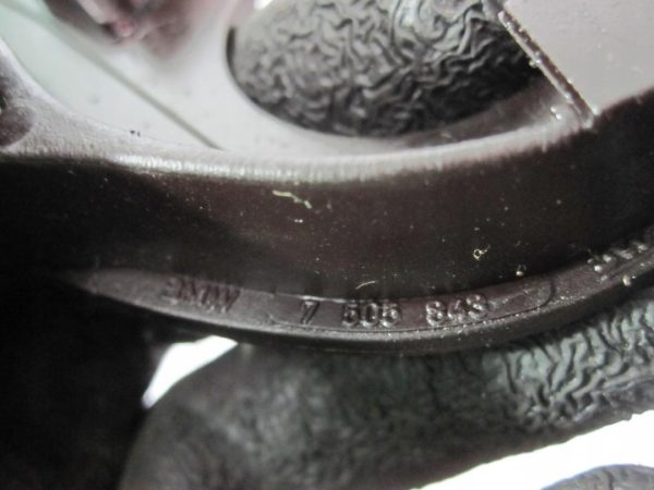 BMW E90 E46 1.8 B N46B18A ślizg łańcucha pompy oleju 7505843 - obrazek 2