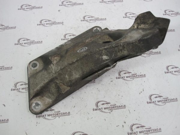 BMW E90 E60 2.5 B 07r łapa silnika 6765004 2211675004 241681-10 - obrazek 2