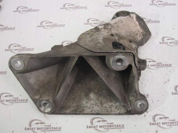 BMW E90 E60 2.5 B 07r łapa silnika 6765004 2211675004 241681-10 - obrazek 4