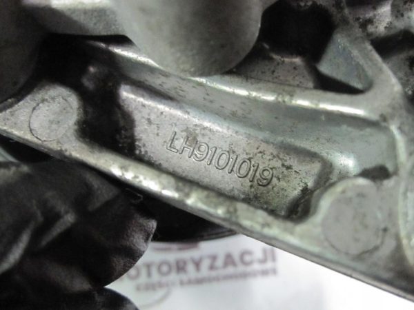 BMW E90 E60 2.5 B 07r pompa wspomagania 7537862 - obrazek 6